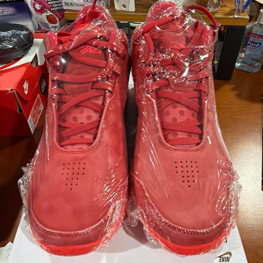 Nike Air Jordan 1 Retro High OG "Bred" red damaged box